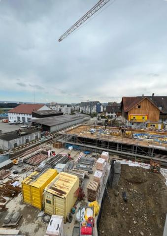 Haus 1 mit Tiefgarageneinfahrt
