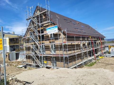 Das letzte Gerüst bei Haus 1